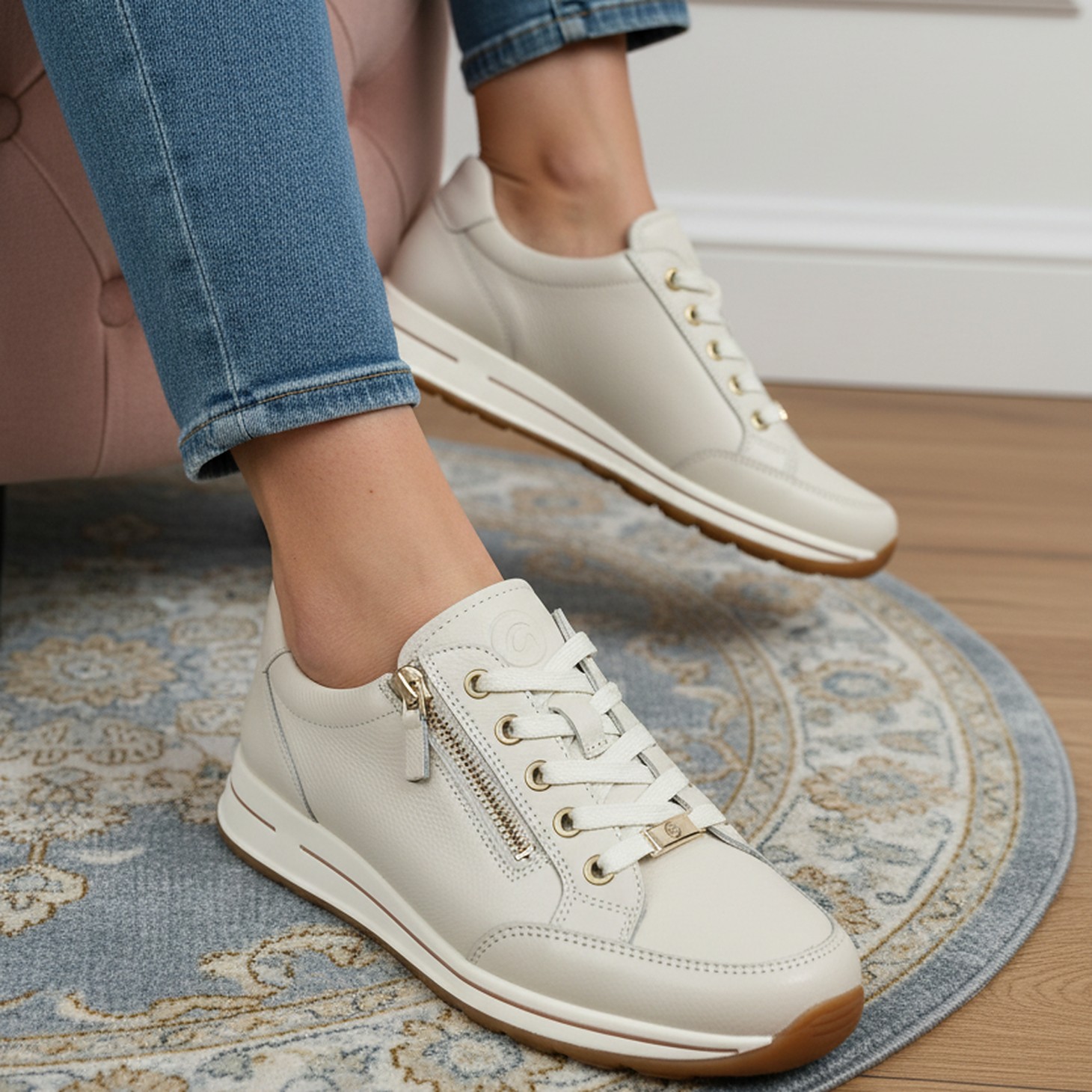Ara Osaka High Soft Sneaker, gedragen door model
